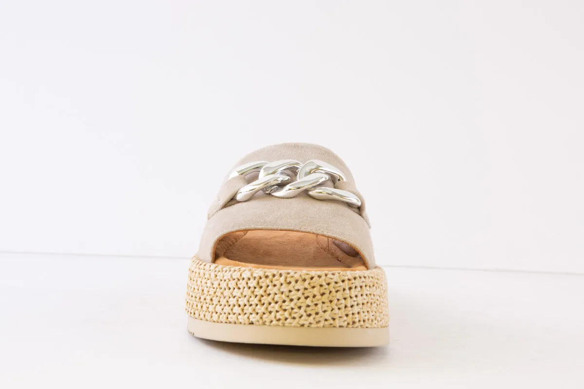 UNISA - CAPITAN PLATFORM FASHION MULE - BEIGE