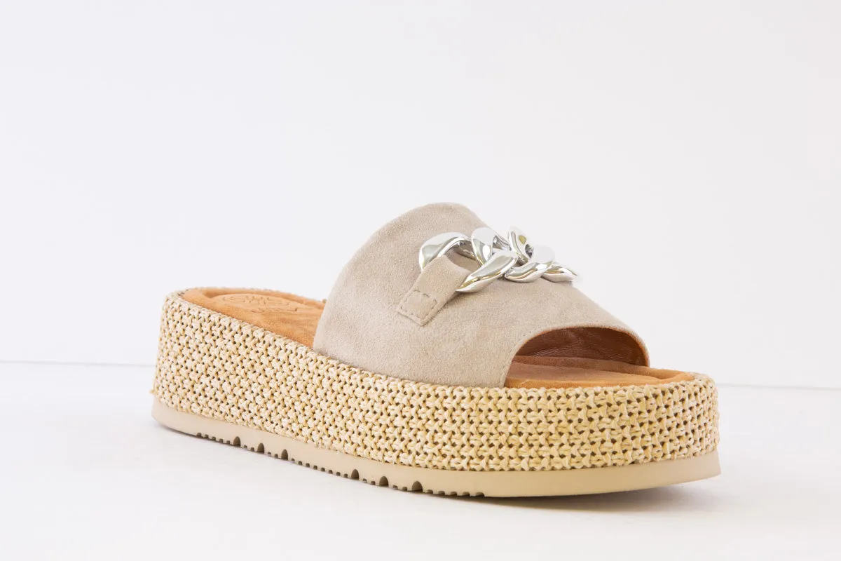 UNISA - CAPITAN PLATFORM FASHION MULE - BEIGE