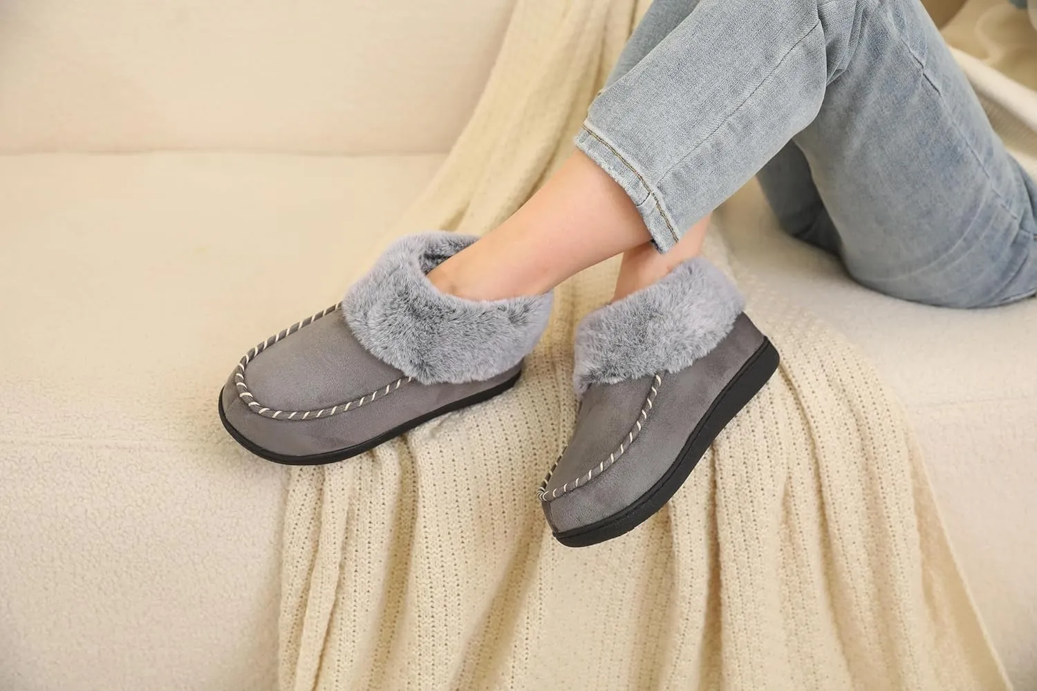 VONMAY Women's Bootie Slippers Suede Moccasin Boots Fuzzy Plush Faux Fur House Shoes Winter Warm Memory Foam Non-slip Indoor Outdoor
