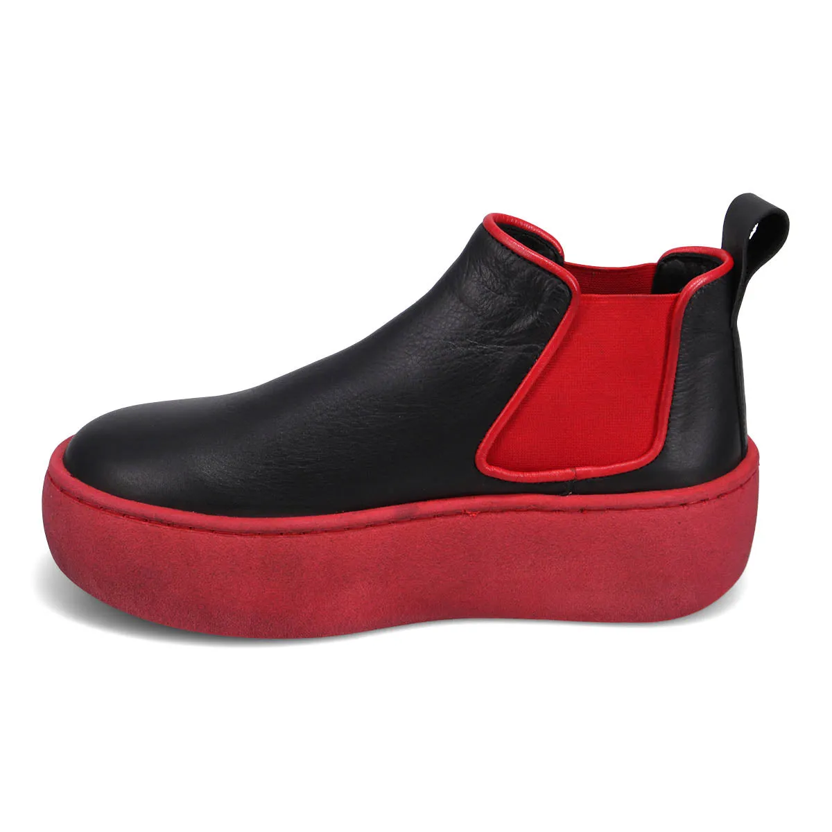 Wednesday Casual Sneaker
