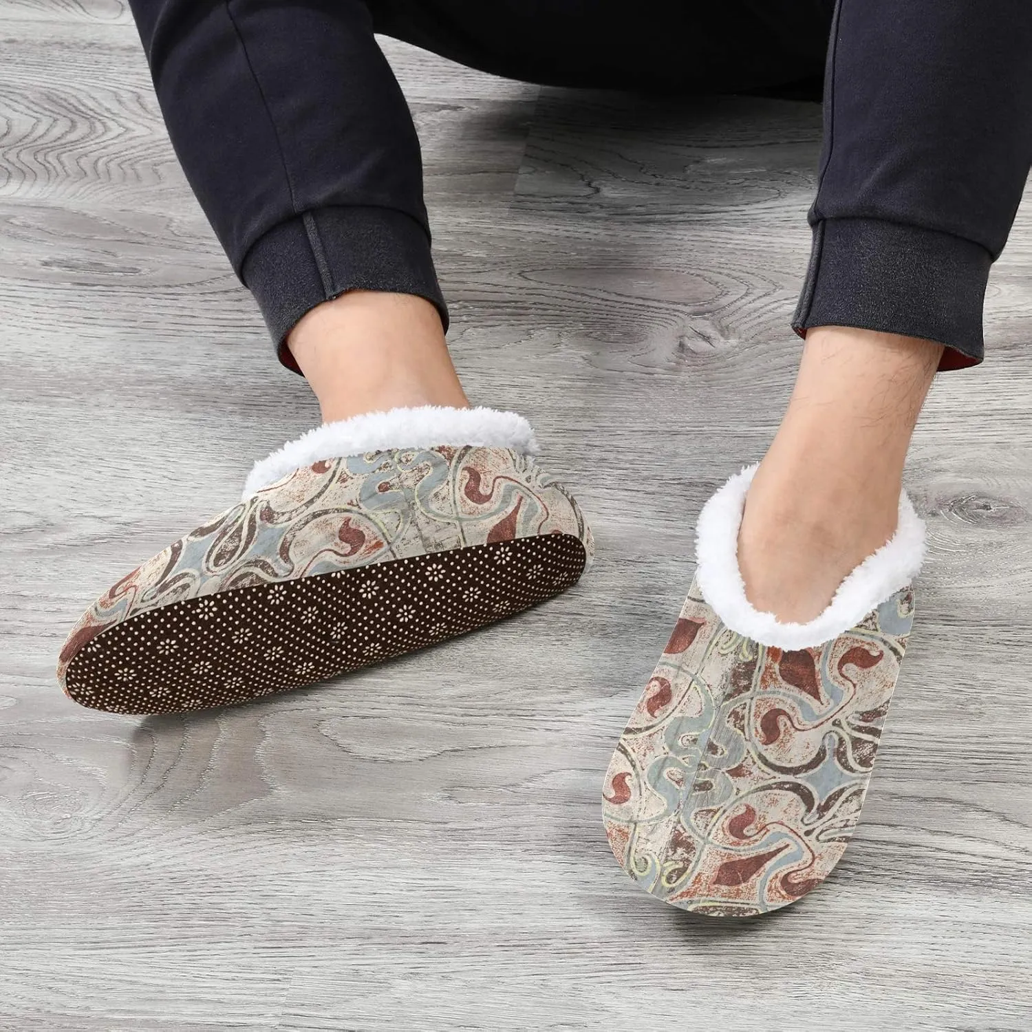 Winter House Slippers for Women/Men with Colorful Blue and Pink Spot Element Cozy Fleece Slippers