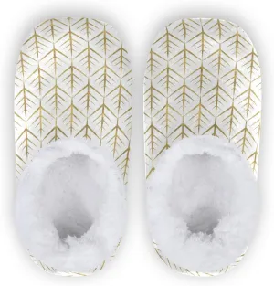 Winter House Slippers for Women/Men with Happy Winter Pug Dog Element Cozy Fleece Slippers