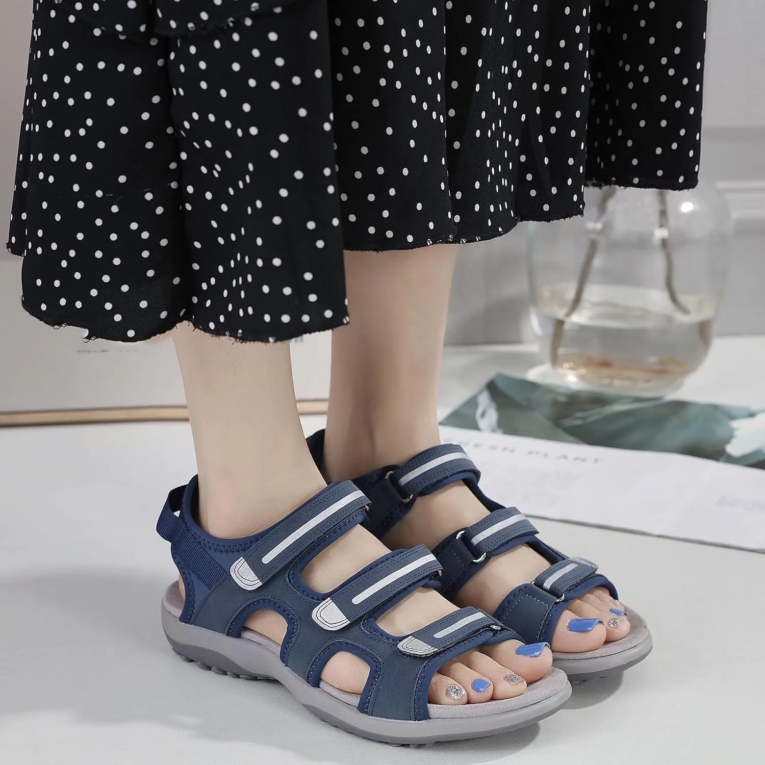 Womens Hiking Sport Sandals Straps with Adjustable Hooks Outdoor Arch Support Athletic Shoes Comfortable Lightweight Walking Soft Insole Beach Vacation Fashion Summer Casual Sandals