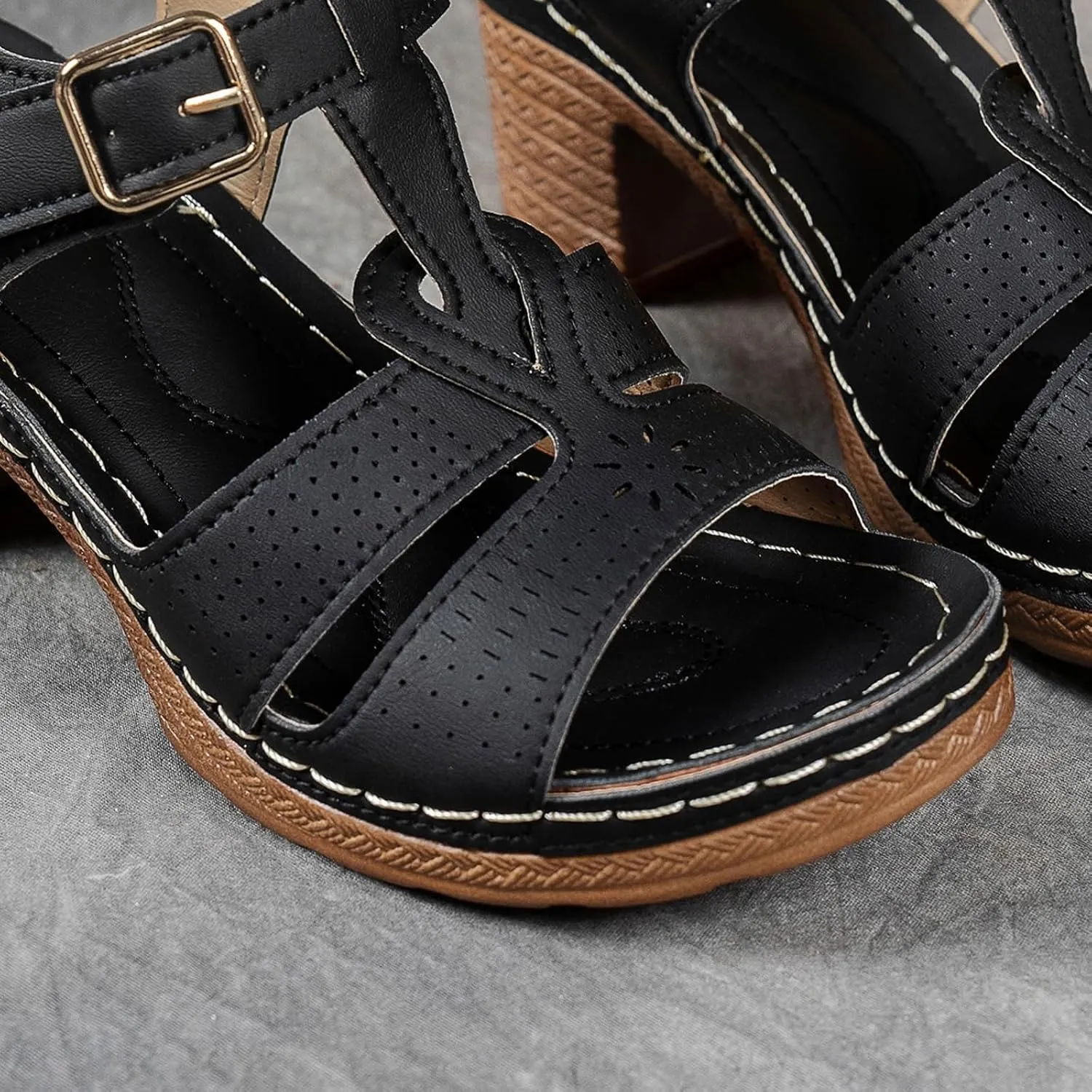 ZSpzx Chunky Heels Sandals for Women 2025 Peep Toe T-strap Strappy Cutout Block Sandal Ladies Cushion Footbed Recovery Orthopedic Casual Slingback Comfortable Shoes for Daily Wear Outdoor Indoor